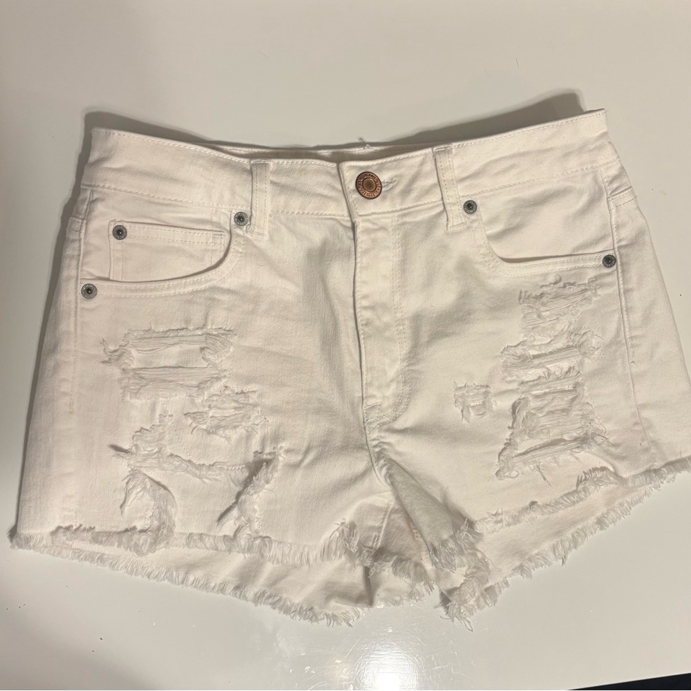 American Eagle White Distressed Denim High Rise Super Stretch Short